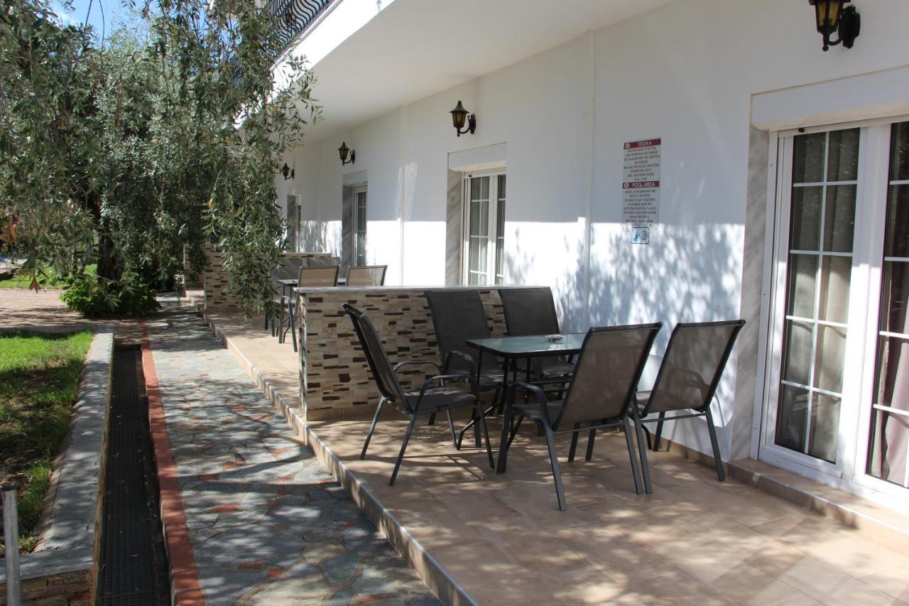 Villa Iatrou Потос Экстерьер фото